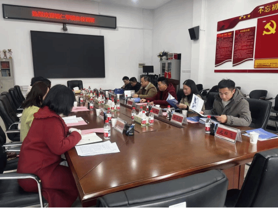 研究生院院长梁成艾带队前往湖南中医药...