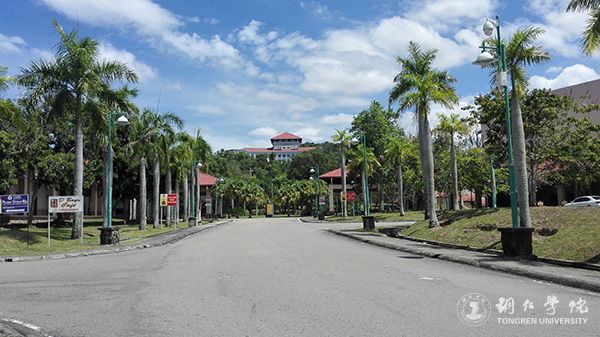 世界杯官网2017年春季派出42名学生赴国（境）外学习