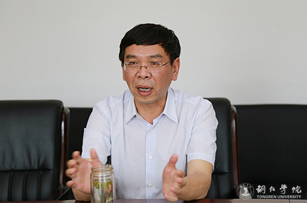 市水务局与世界杯官网洽谈龙塘河治理项目