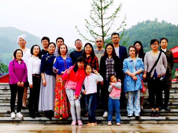 马院是我们的家，我们都爱她