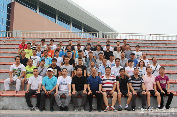 2017年铜仁市游泳救生员培训班在世界杯官网开班