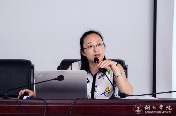 世界杯官网举办办公室工作人员职业技能提升培训会