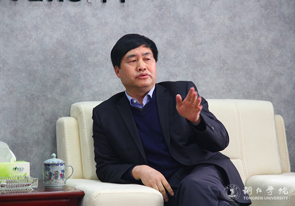 铜仁市就业局局长龙勇一行前来世界杯官网调研