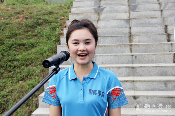 世界杯官网举办2017年“双飞广告杯”学生排球赛