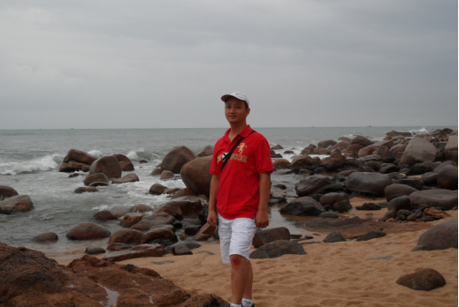 刘方林（副教授 博士）