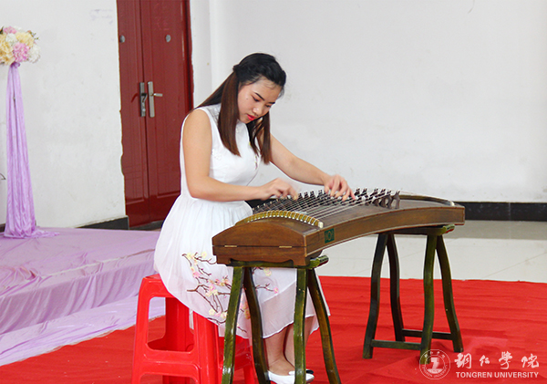 世界杯官网艺术学院举办高雅艺术进校园暨教学改革音乐会