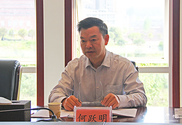 铜仁蔚蓝航空学校来世界杯官网洽谈合作办学事宜