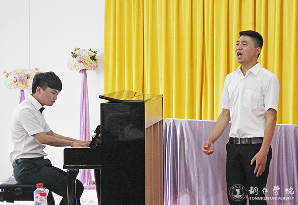 世界杯官网艺术学院举办高雅艺术进校园暨教学改革音乐会