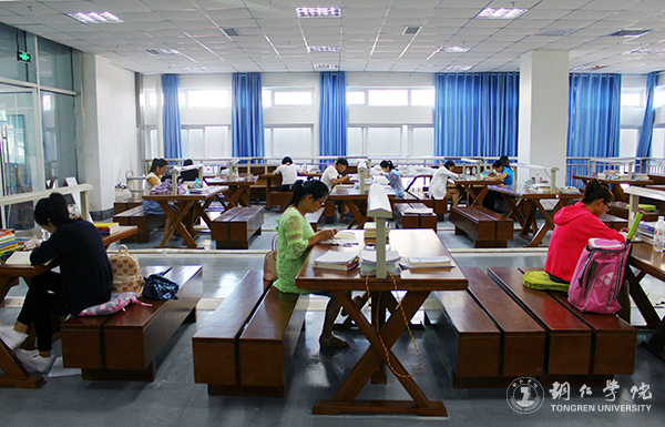 世界杯官网学子考研录取数稳中攀升 2017年考取71名硕士研究生