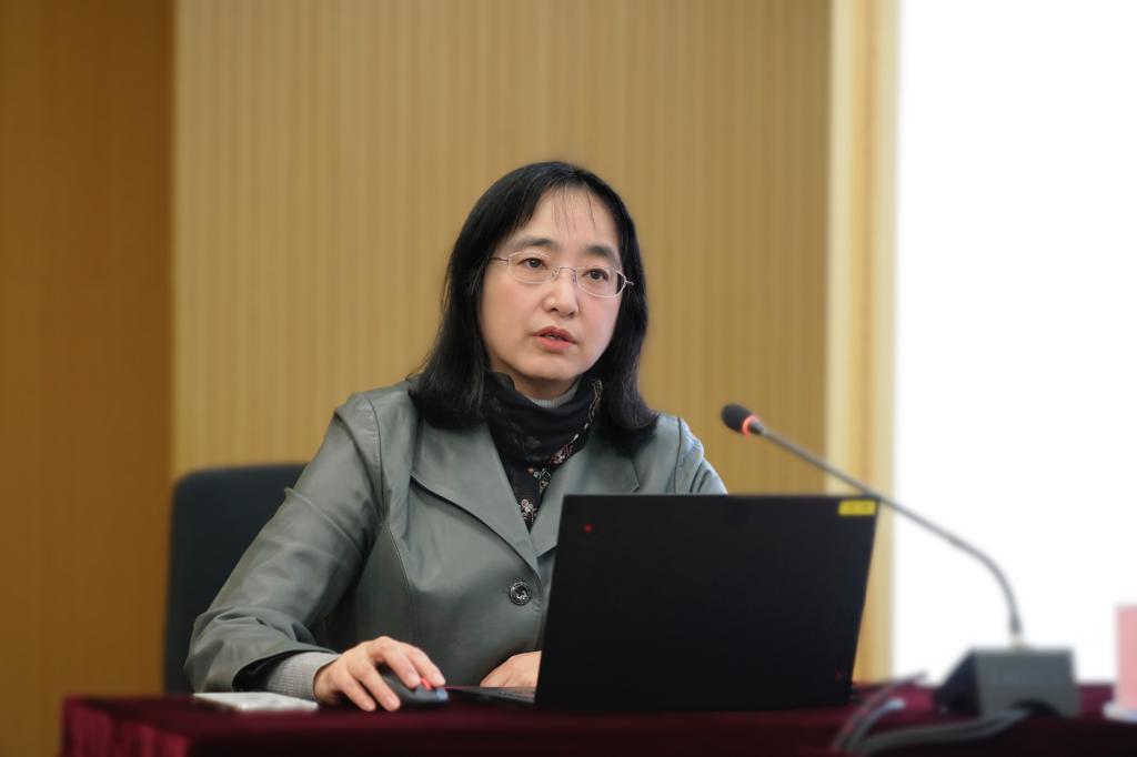 20221111-BEAT365领导深入基层宣讲党的二十大精神 (8).jpg