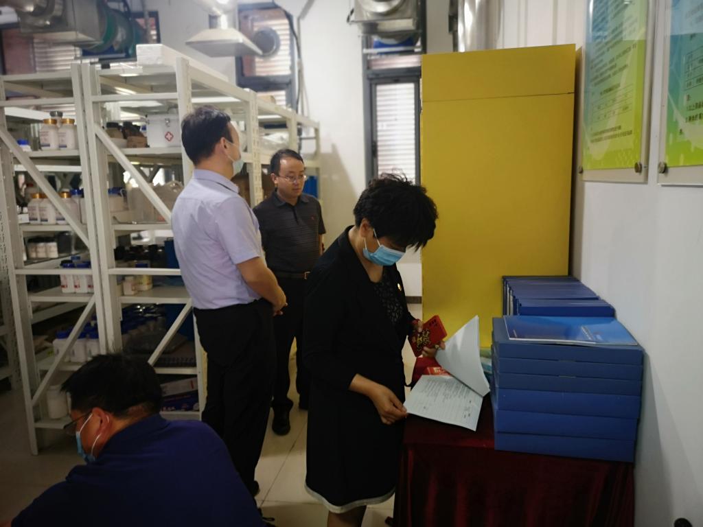 20220706-校领导带队开展暑假前校园安全检查 (5).jpg