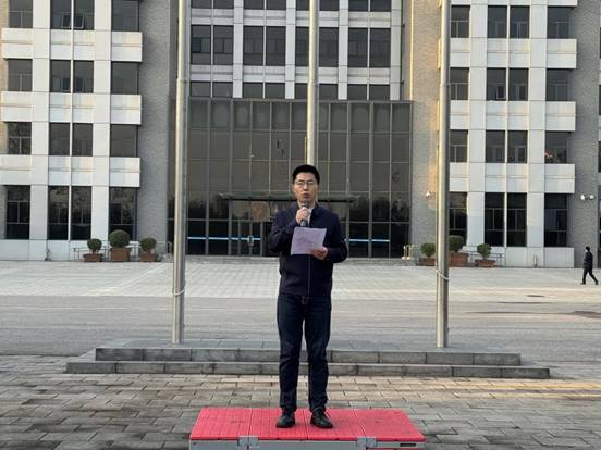 94bb47afee945a548e3357292e6f712e