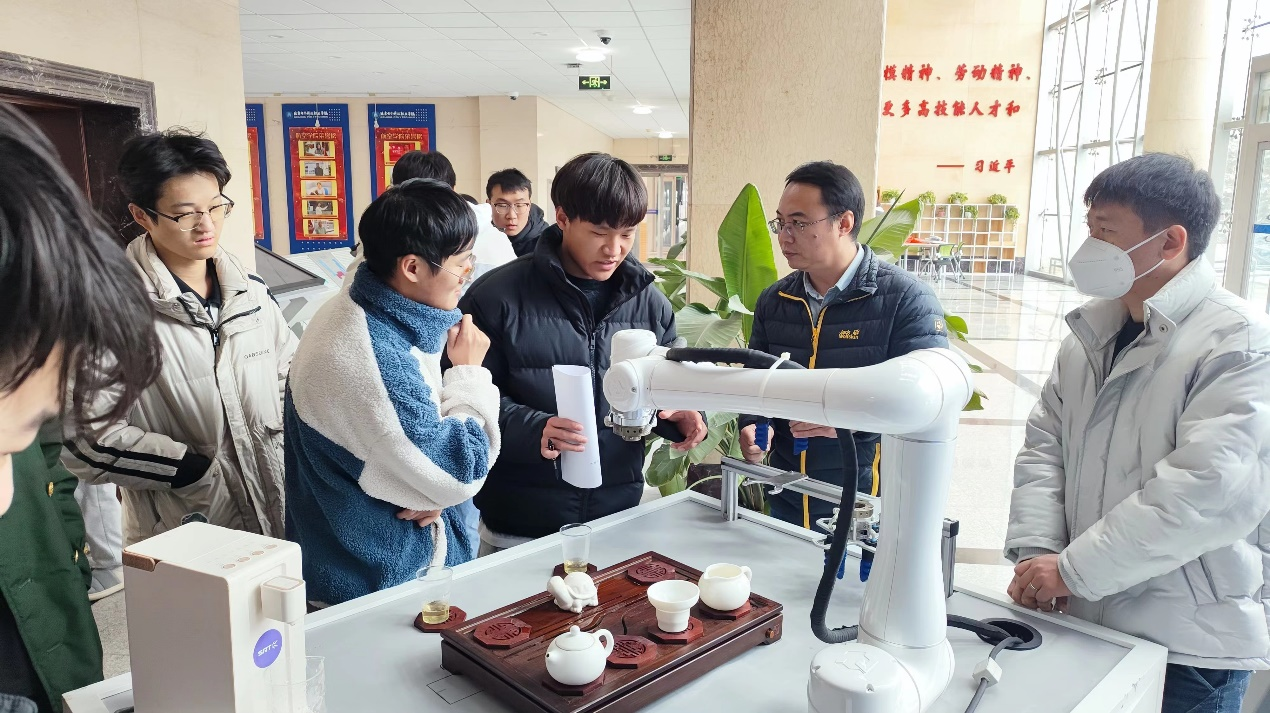 图片2.png 图片2.png