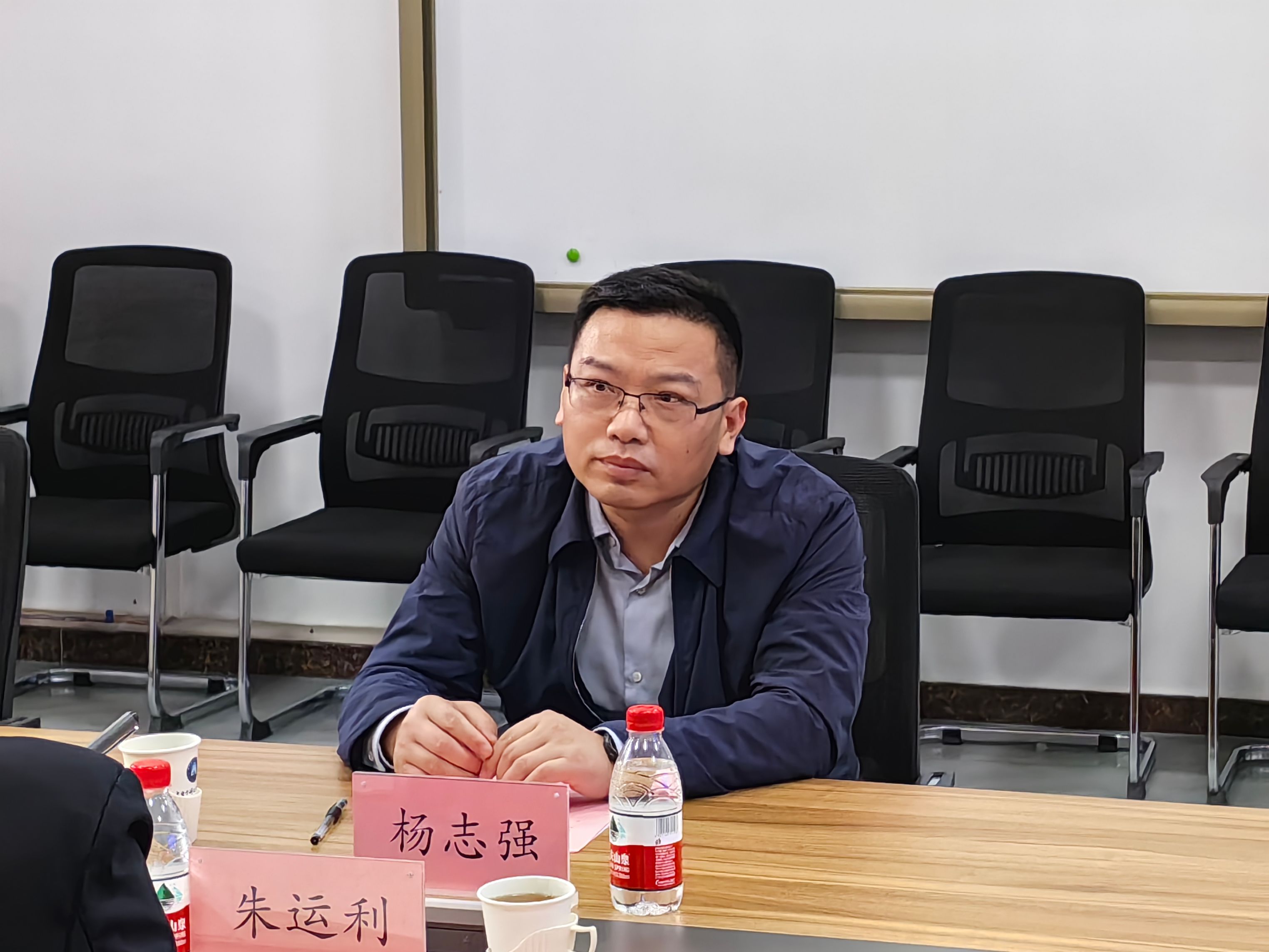 图四.jpg 图四.jpg