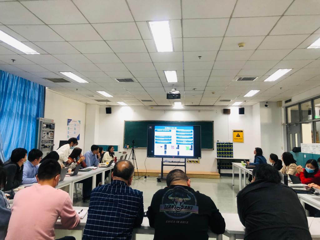 20220411-团队汇报2.jpg 20220411-团队汇报2.jpg