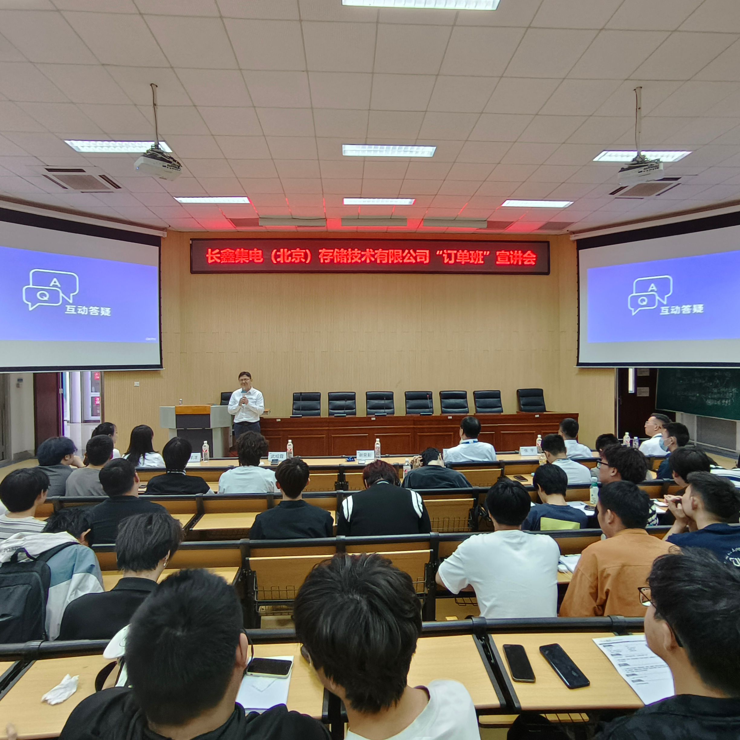 f69bb9c1184aa6fc981555e01f7b463.jpg f69bb9c1184aa6fc981555e01f7b463.jpg