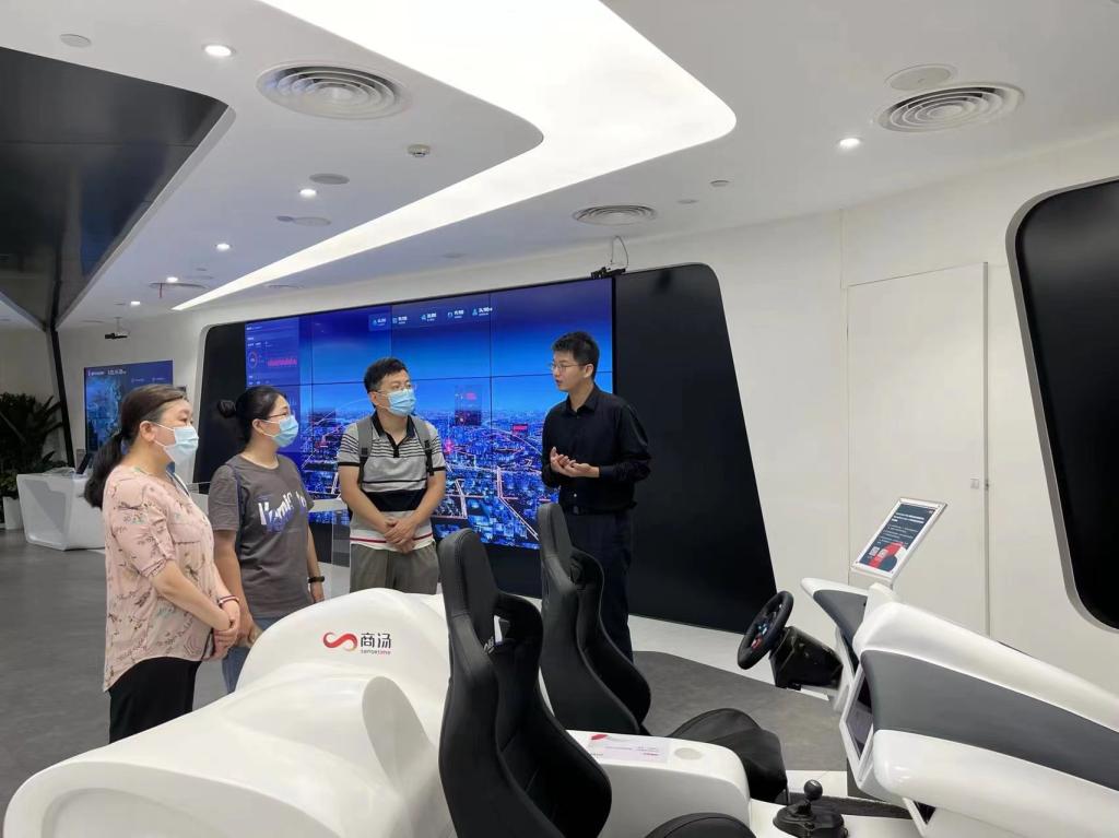 20220803-暑假不停歇,奋进正当时 ——电信工程学院计算机技术系蓄力前行.jpg 20220803-暑假不停歇,奋进正当时 ——电信工程学院计算机技术系蓄力前行.jpg