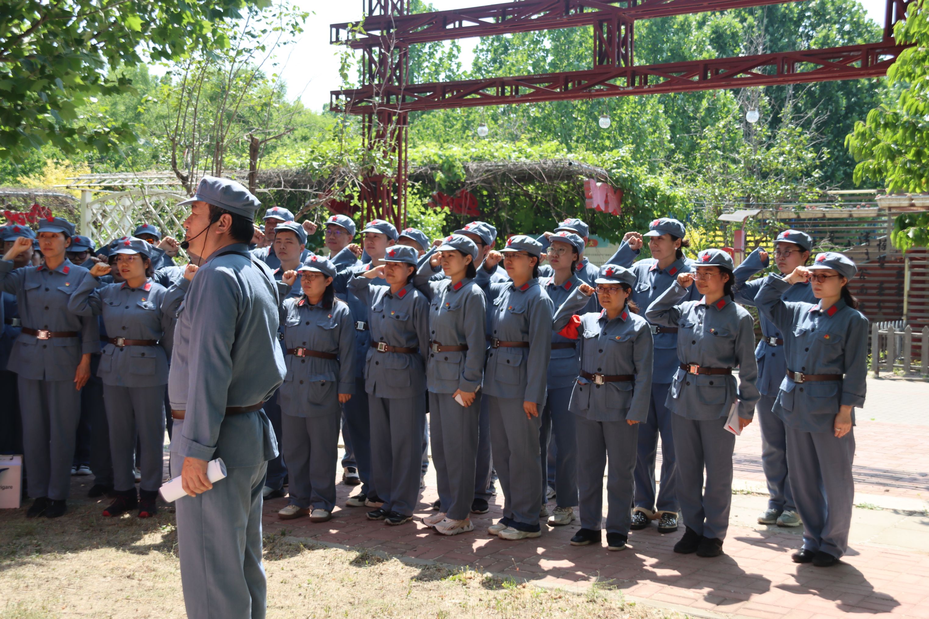 宣誓.JPG 宣誓.JPG