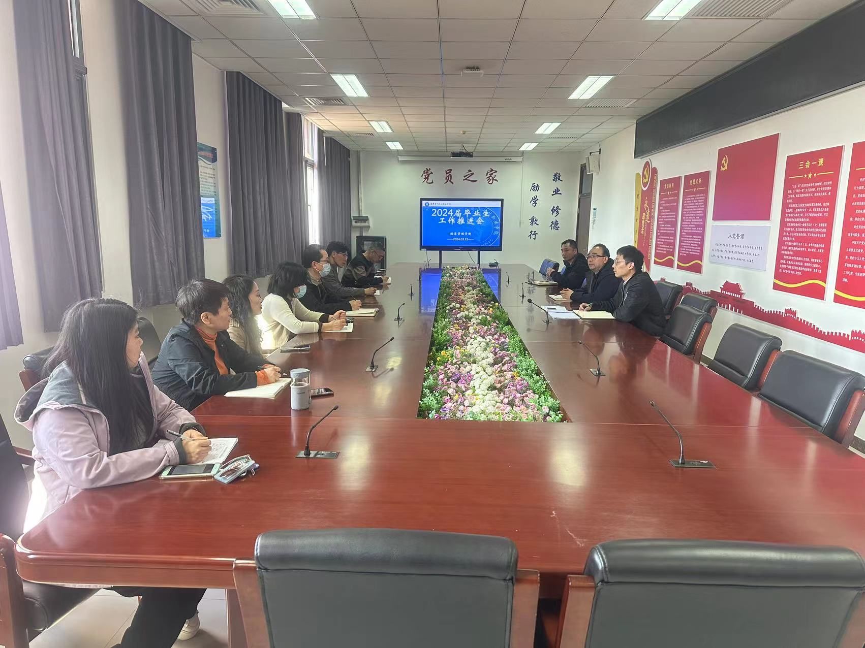 43e3958e78b1d7a7c0b806010b2760e.jpg 43e3958e78b1d7a7c0b806010b2760e.jpg