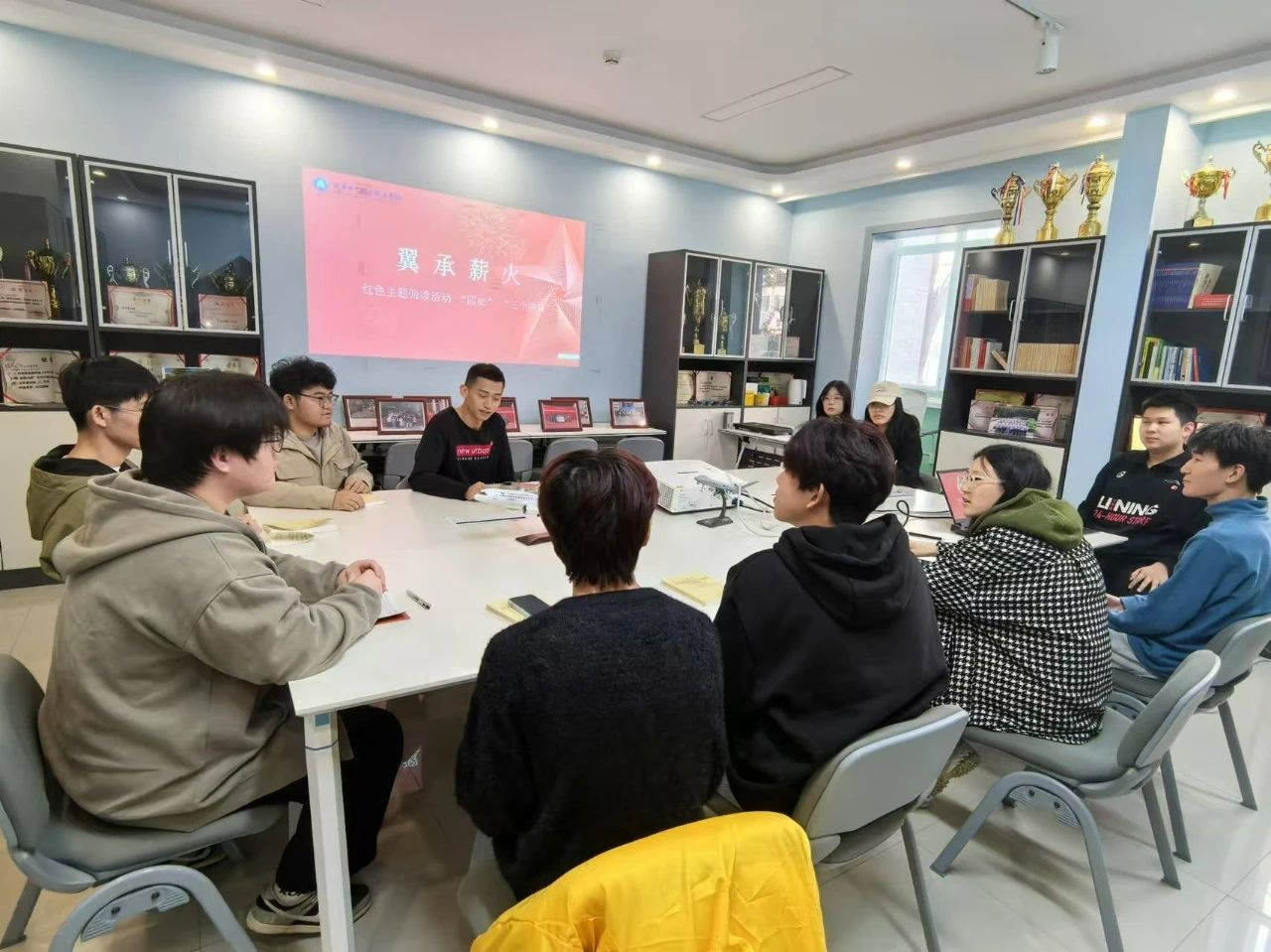 20241029—红色经典共读活动现场.png