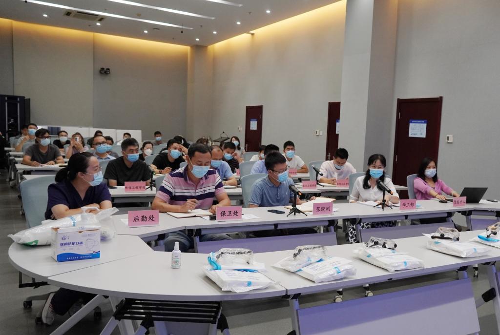 20220824-学校组织2022年秋季学期学生返校疫情防控应急演练 (9).jpg