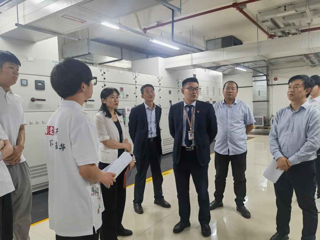 099A0577AD41DCCD36E20014BA60B146 099A0577AD41DCCD36E20014BA60B146.jpg